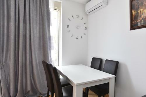 Amazonico Apartments
