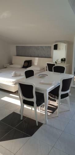 Hostal Vila Djukic
