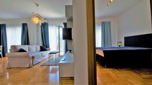 Nina Lux Apartment