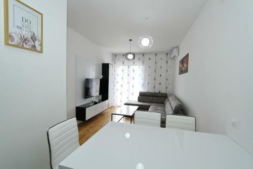 Summer Story Apartment