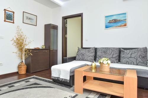 Apartmani Lena I Laki Budva