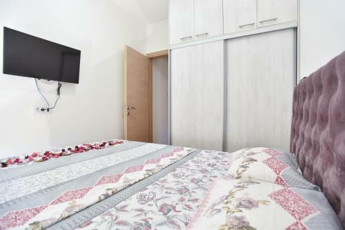 Gaga Apartment Budva