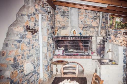 Villa Nista House