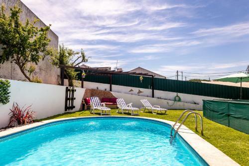 Meco�s Village