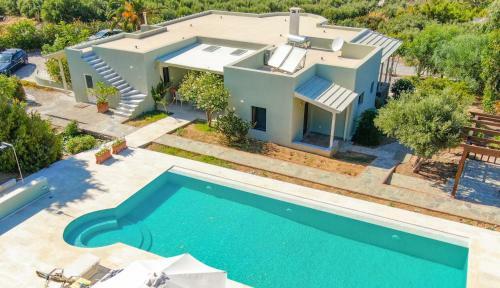 New - Villa Manika - 3br 3ba Pool