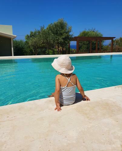 New - Villa Manika - 3br 3ba Pool