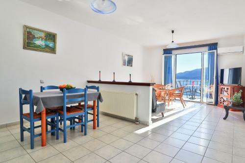Myrto Apartments
