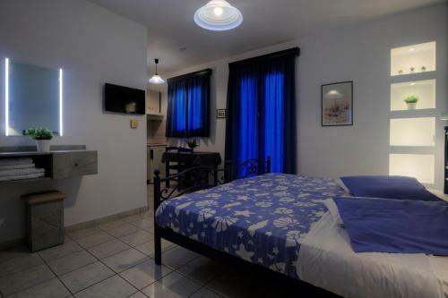 Myrto Apartments