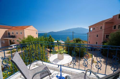 Myrto Apartments