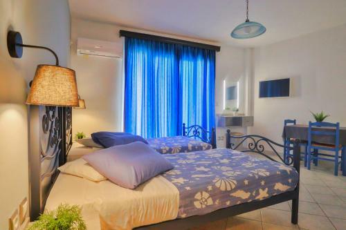 Myrto Apartments