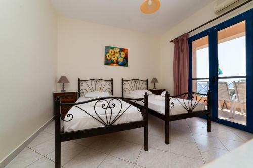 Natassa Apartments