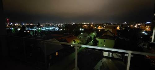 Urban Jungle - Sara Apartment