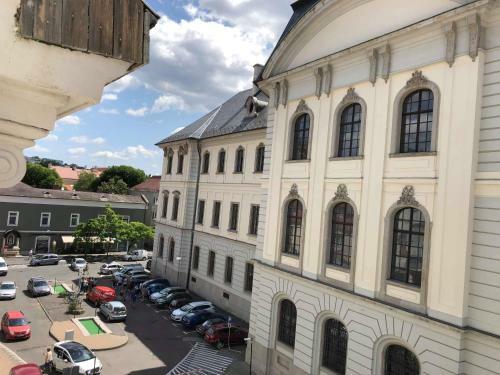Palace - Belv�rosi Apartman Eger