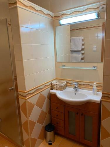 G�rdonyi Apartman