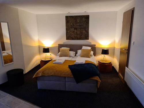City Center Apartmanh�z