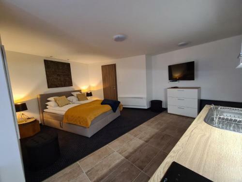 City Center Apartmanh�z