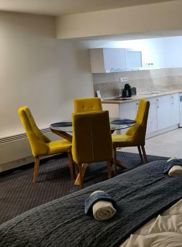 City Center Apartmanh�z