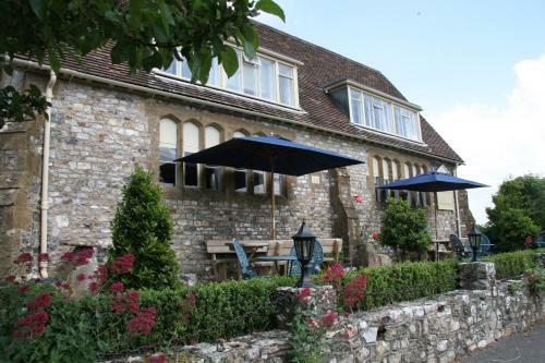 Hostal The Belfry, Restaurant And Rooms
