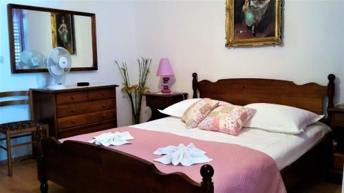 Hostal Guest House Fenix Brela
