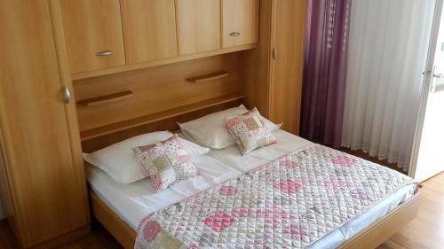 Hostal Guest House Fenix Brela