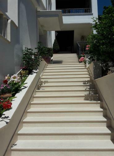 Hostal Guest House Fenix Brela