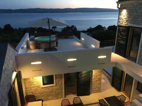 Apartamentos Old Village Brela