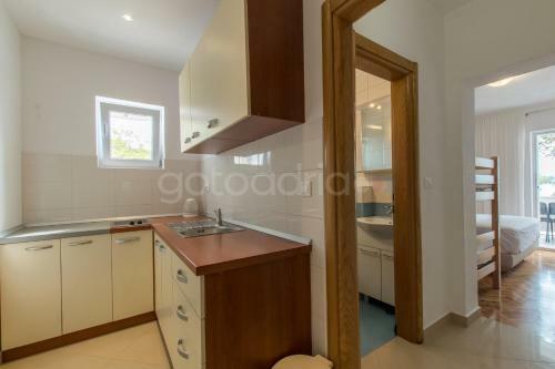 Apartamento Beachview Apt Dragienne With Free Parking