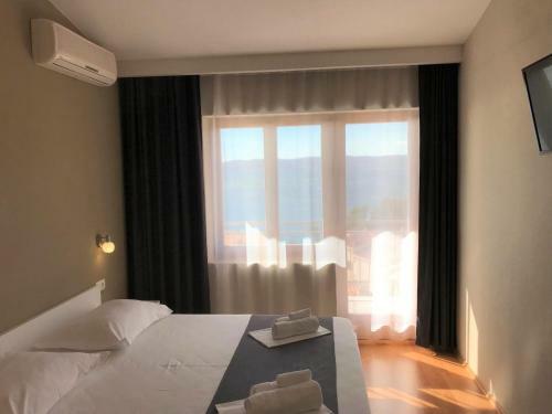 Hostal Berulia Accommodation