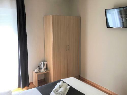 Hostal Berulia Accommodation