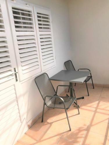 Hostal Berulia Accommodation