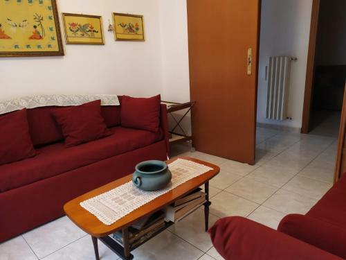 Casa Ad Assoro, Al Centro Della Sicilia
