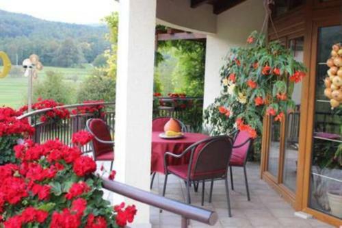 Timijan Holiday Home
