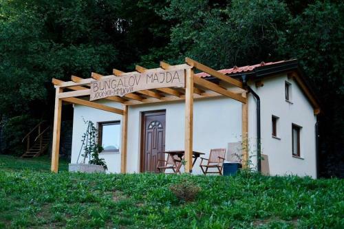 Timijan Holiday Home
