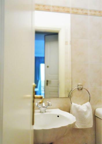Marousi Boutique Apartment