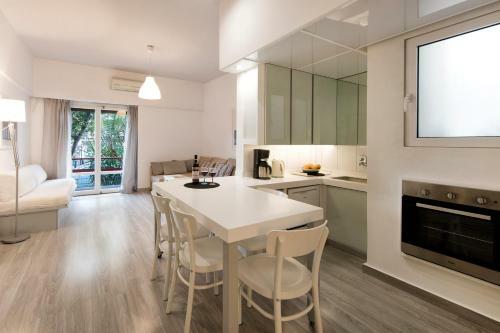 Artistic Apartment Next To Everything