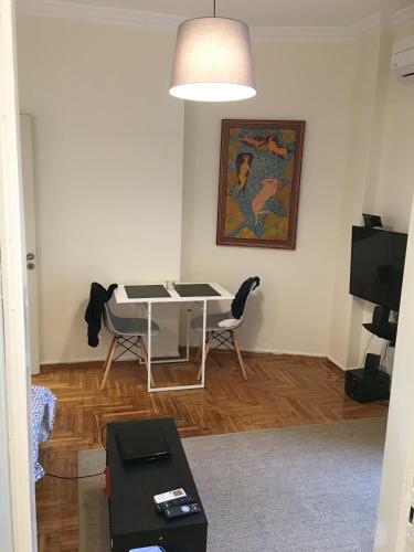 Athens Centre Cozy Apartment