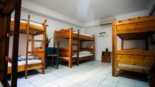 Hotel The Student & Travellers Inn