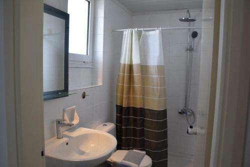 Manos Beachside Apartments