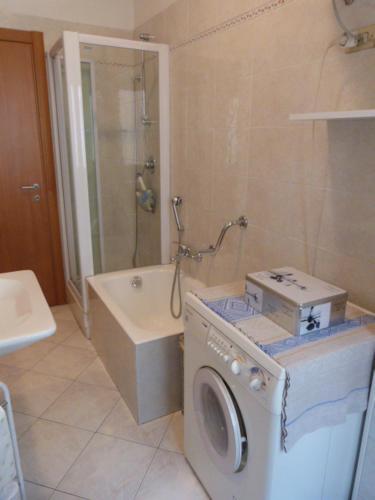 Asti Lovely Apartment