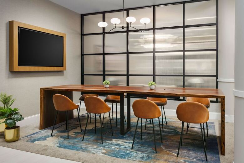 Hotel Holiday Inn Charlotte Center City