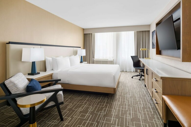 Hotel Holiday Inn Charlotte Center City