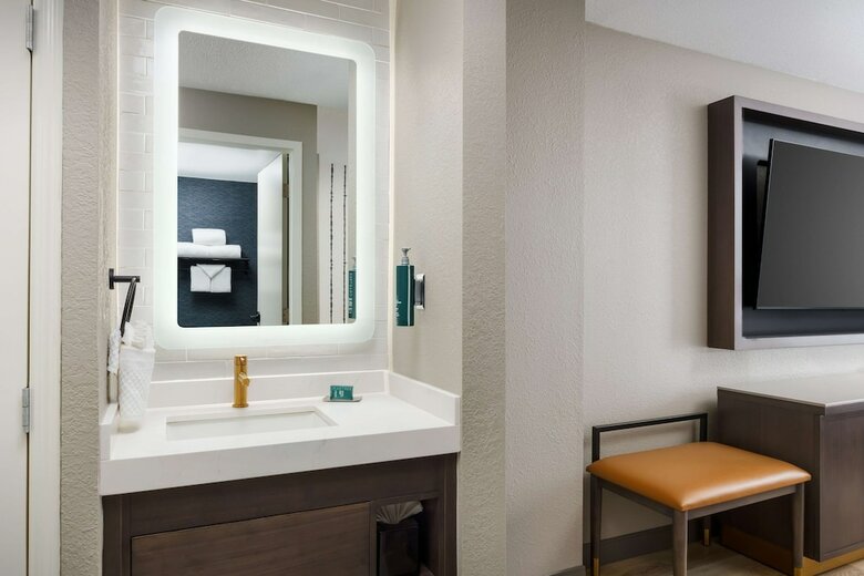 Hotel Holiday Inn Charlotte Center City