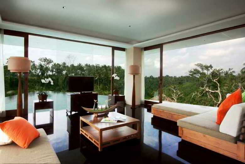 Hotel Kamandalu Resort & Spa