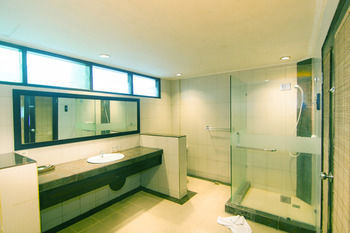 Hotel Champlung Sari