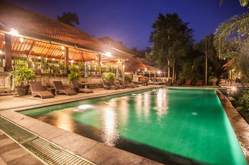Hotel Champlung Sari