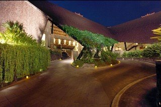 Hotel The Oasis Beach Benoa Bali