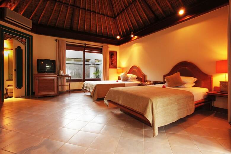 Hotel Puri Bagus Lovina