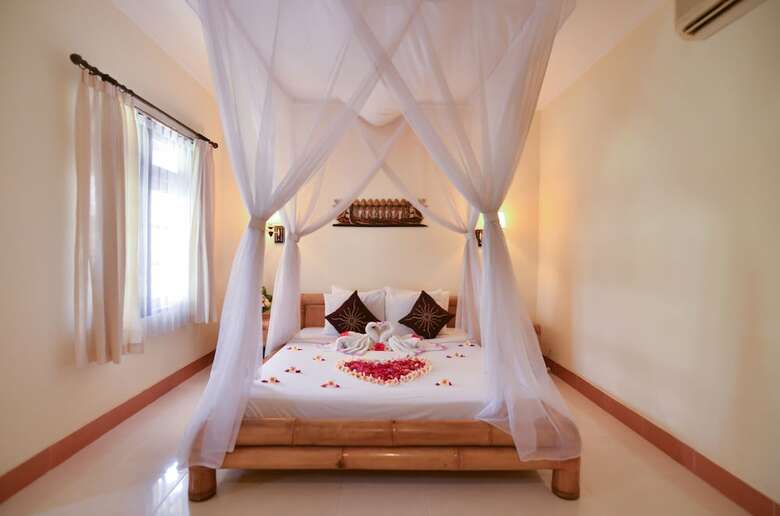 Hotel Aneka Lovina Villas & Spa