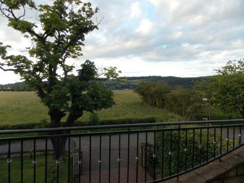 Springfield Lodge Bed And Breakfast