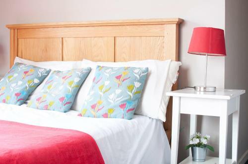 Willy Wallace Hostel Ltd